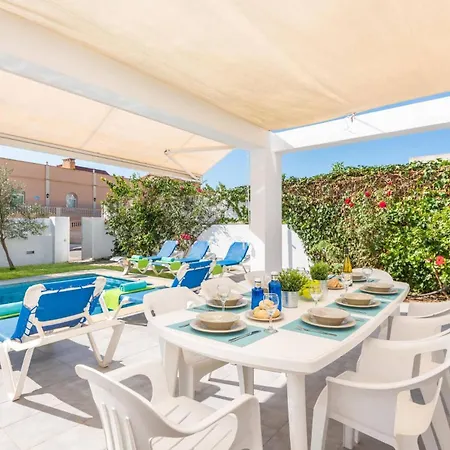 Βίλα Atalis By *